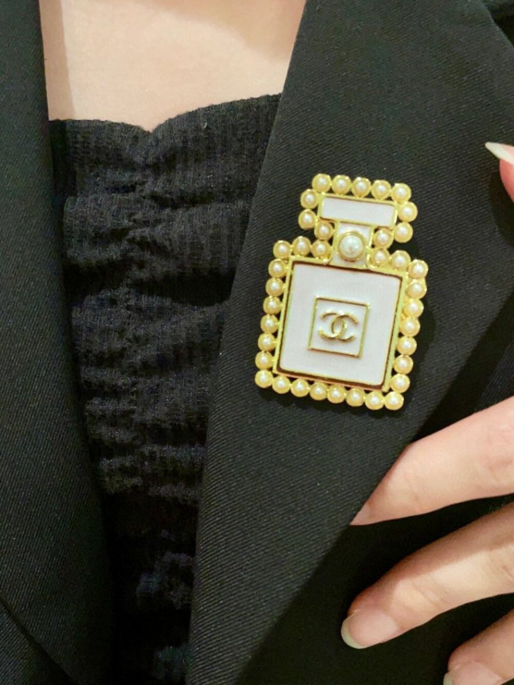 Chanel     Brooch